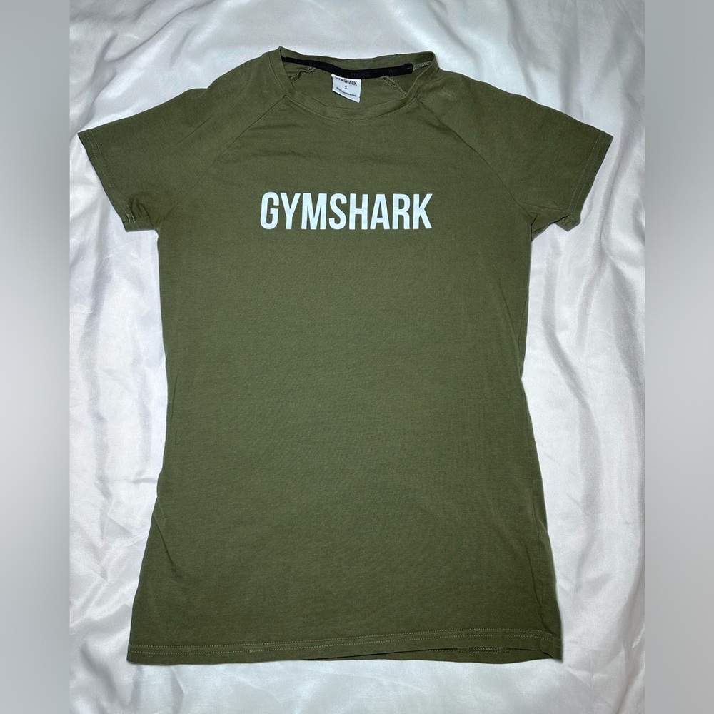 Gymshark Women’s Green T-Shirt Size S